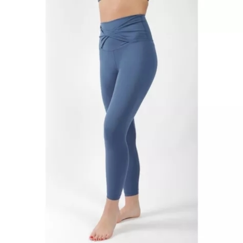 Yogalicious Lux Super High Rise Ankle Leggings Women's XS NWOT Condition‎